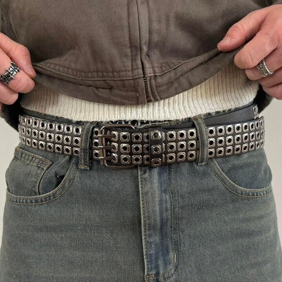 Vintage black silver rivet american - Picture 1 of 6